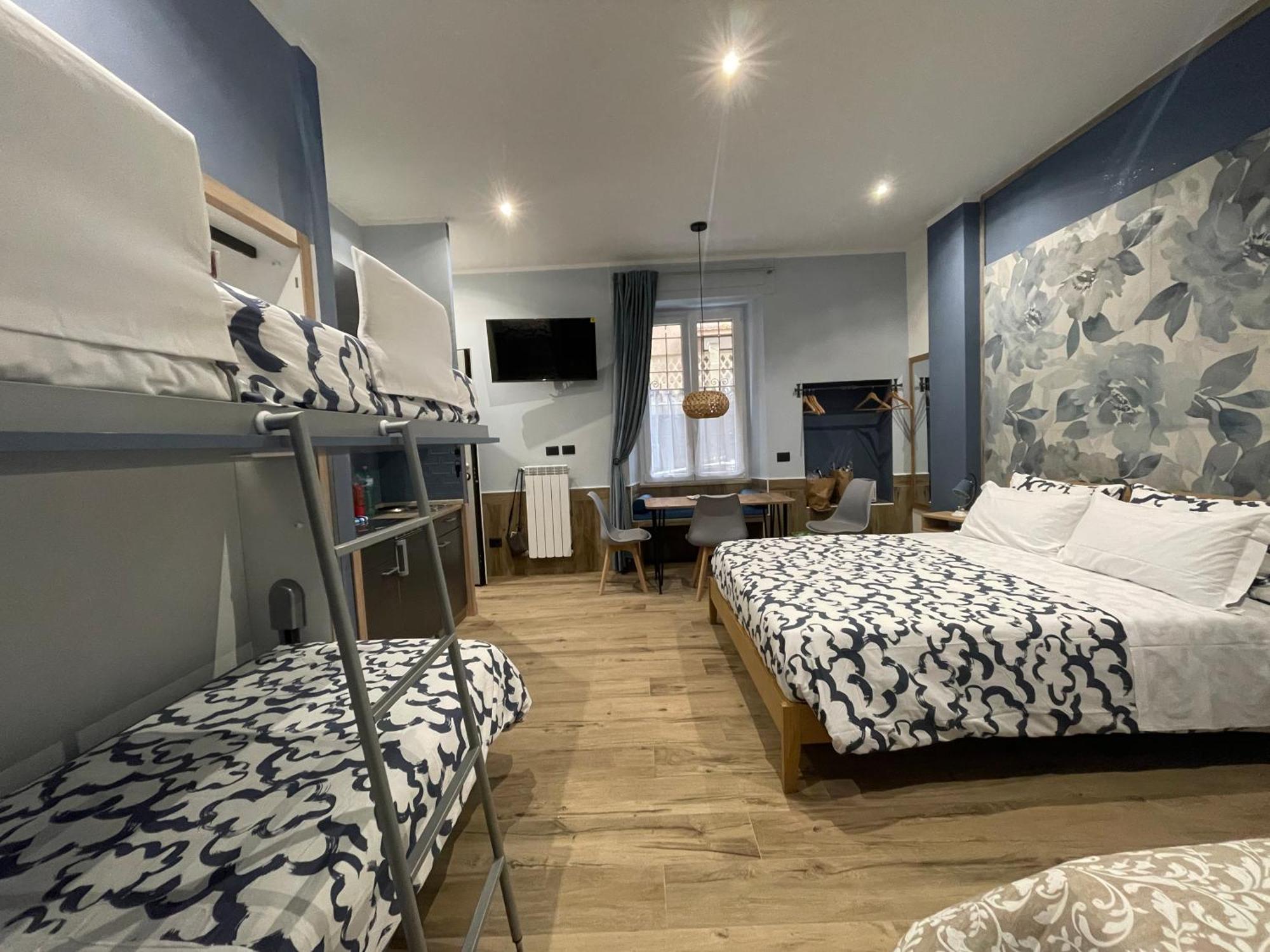 Helle Hus - 200m From Piazza Bologna Metro And 10 Minutes From The Colosseum Rom