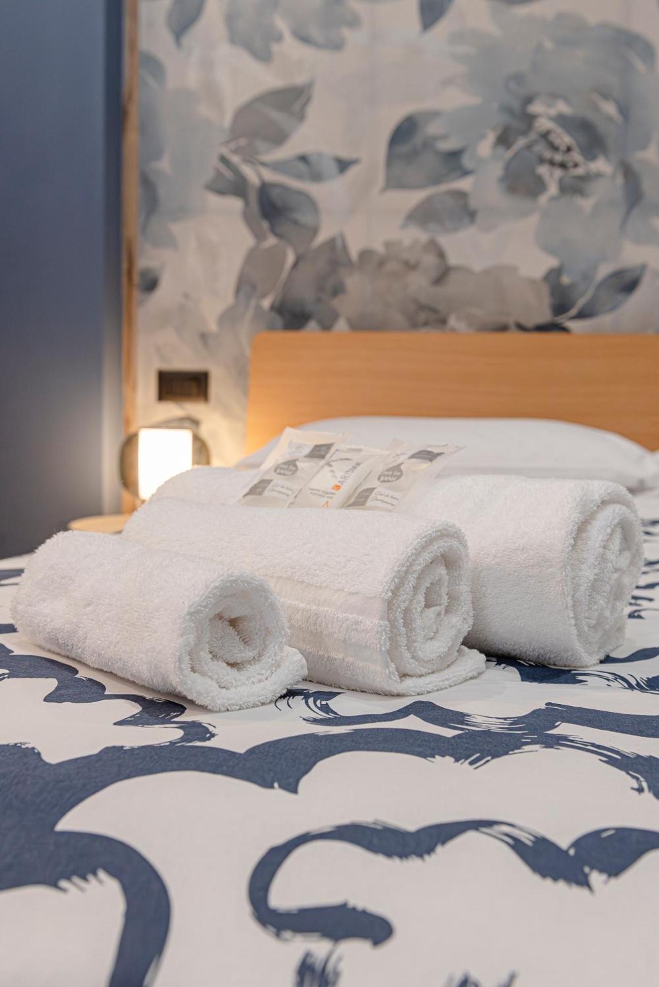 Helle Hus - 200m From Piazza Bologna Metro And 10 Minutes From The Colosseum * Rom