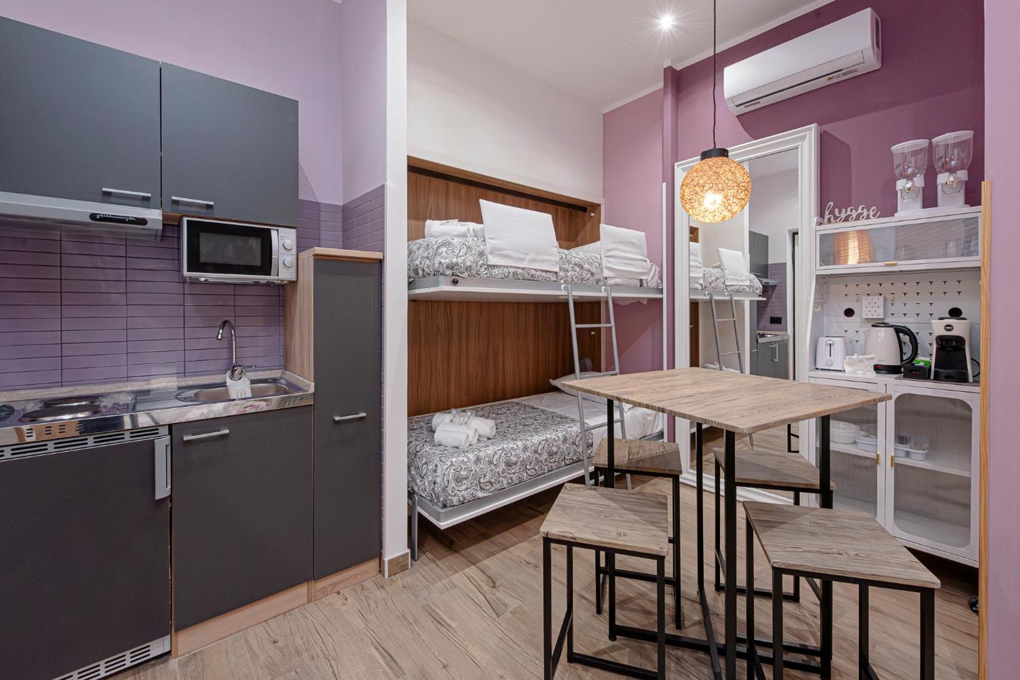 Helle Hus - 200m From Piazza Bologna Metro And 10 Minutes From The Colosseum Pensionat *