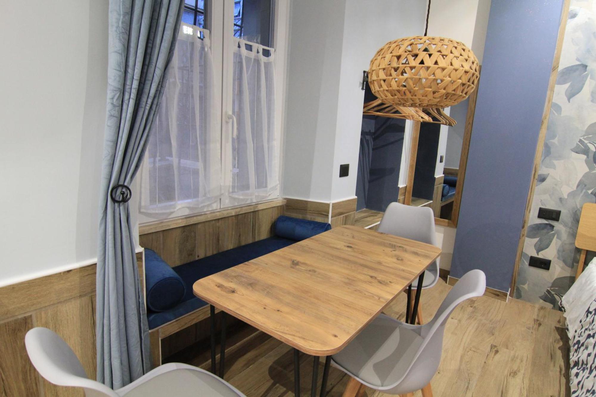 Gasthof Helle Hus - 200m From Piazza Bologna Metro And 10 Minutes From The Colosseum Rom